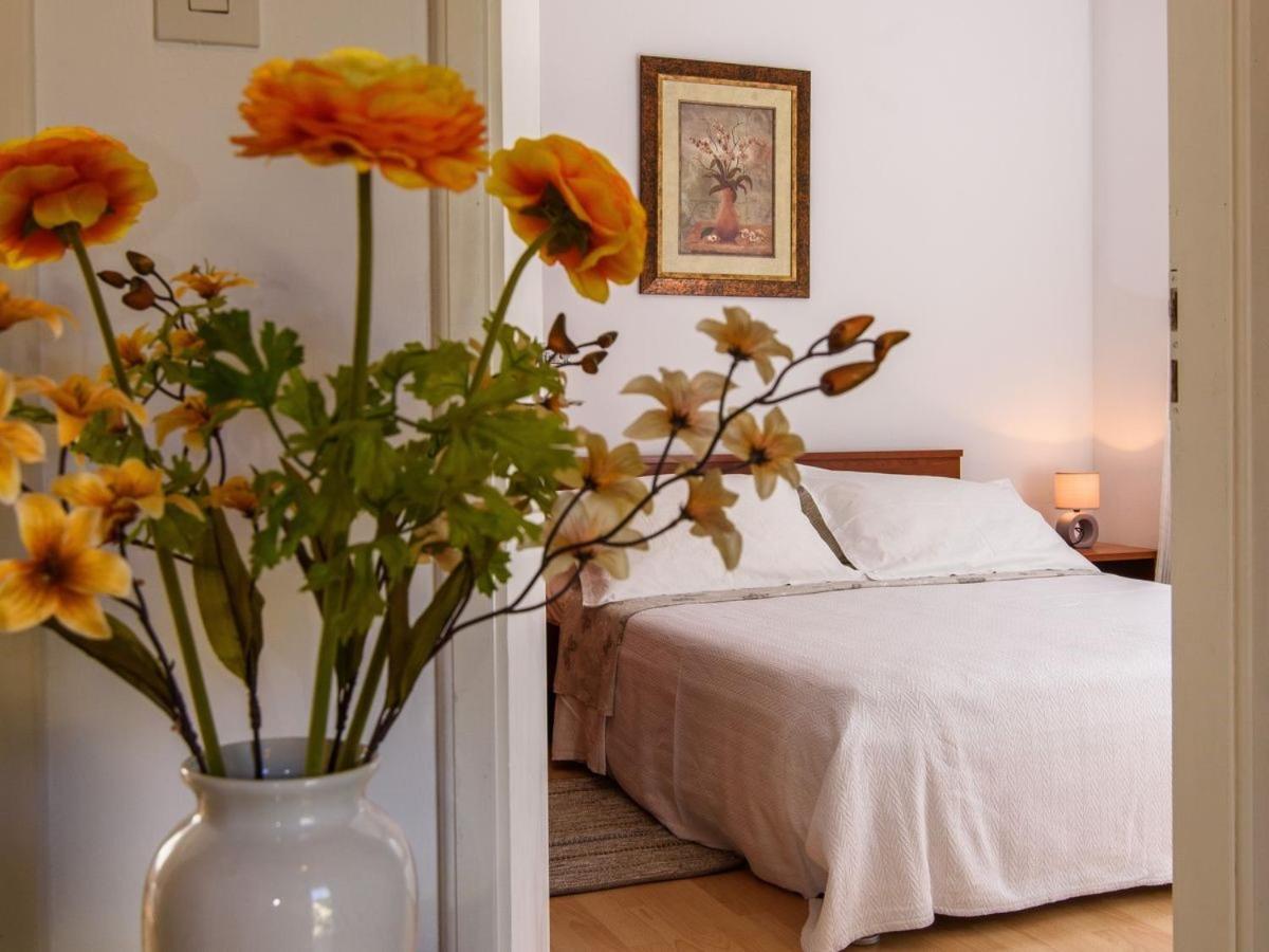 Apartments Beba - Peaceful Location Трогир Экстерьер фото
