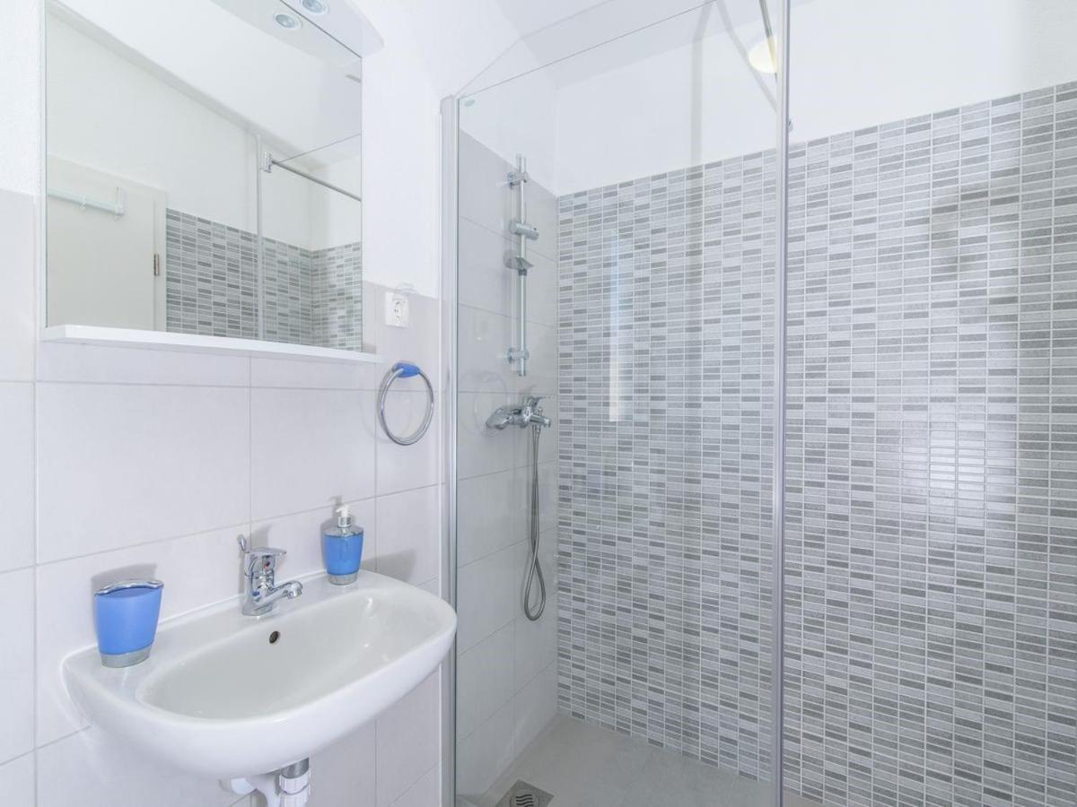 Apartments Beba - Peaceful Location Трогир Экстерьер фото